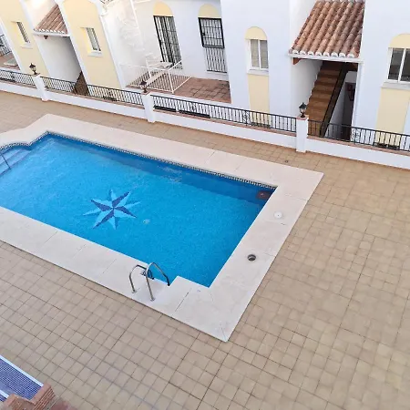 Bonito En Pinal Del Mar Appartamento Nerja