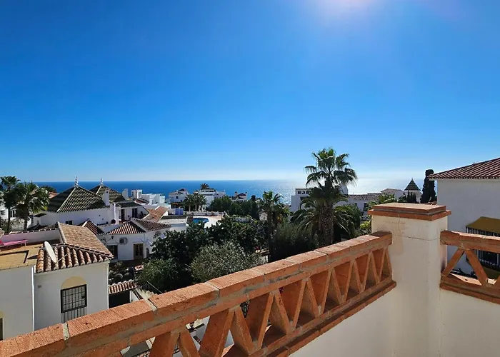 Bonito En Pinal Del Mar 아파트 네르하